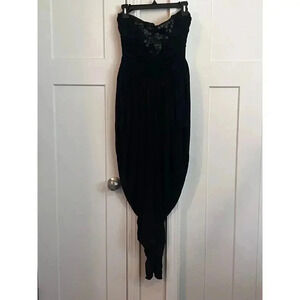Jumper by BlACk sleeveless size small